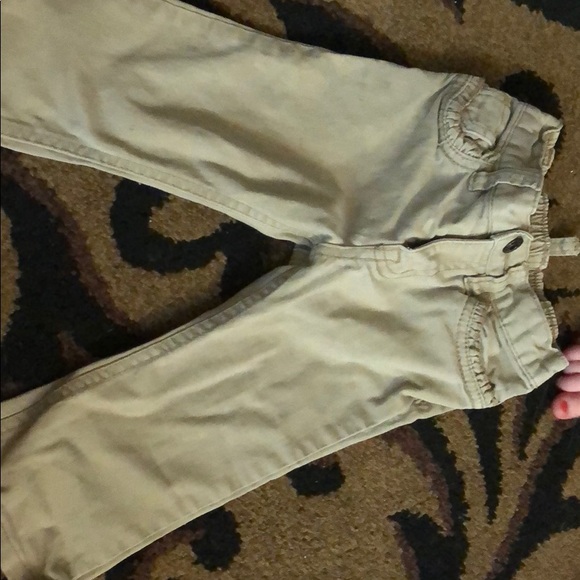 Four Pairs of Kids Jeans - Picture 2 of 7